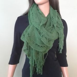 Green Open Weave Tassel Scarf